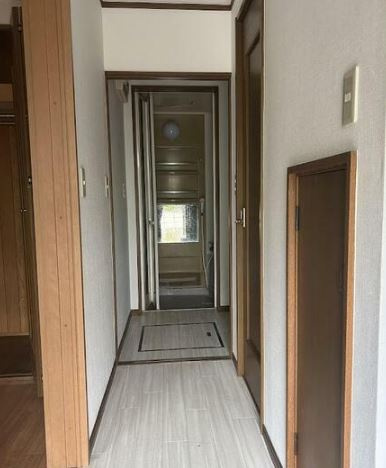 【中古】川越市古市場ガレージ付中古住宅の内装