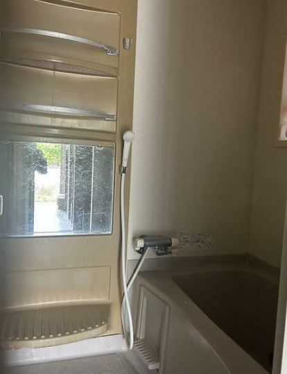 【中古】川越市古市場ガレージ付中古住宅の浴室|落ち着いた空間のお風呂です