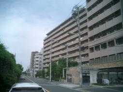 【外観】 | ディオ・フェルティ北梅田 | 徒歩１０分圏内に駅・コンビニ・スーパー・公園などが有る便利な立地のマンションです♪