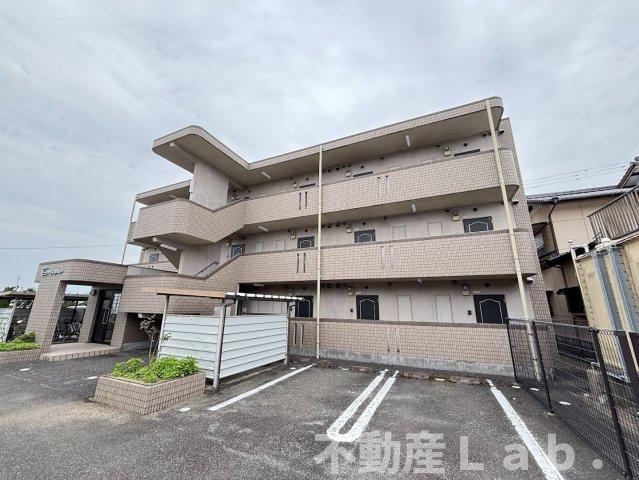 エントピアの外観