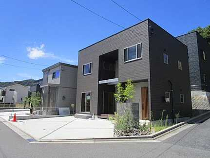 広島市安佐南区山本新町４丁目　中古一戸建て（JS）の外観