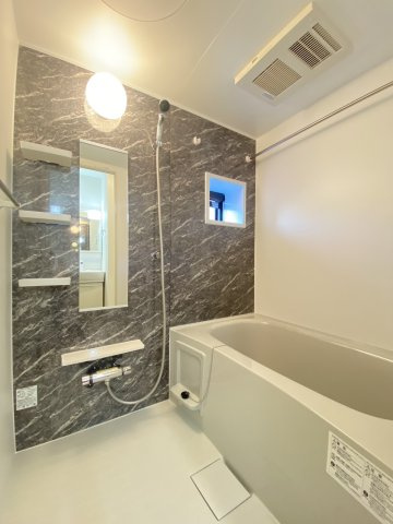 グローリアの浴室