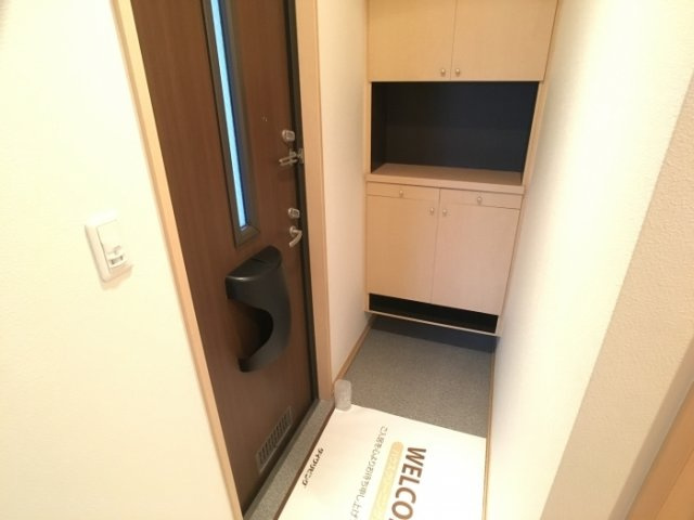 フローラル Ａの玄関|玄関