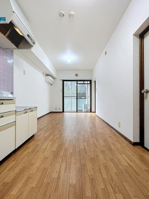 【居間・リビング】 | カーサ国立 | ★快適なくつろぎ空間★