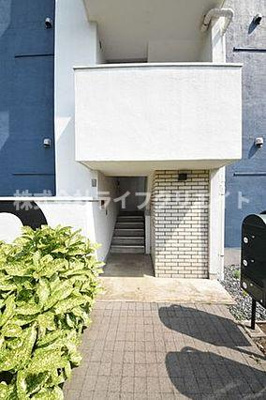 【エントランス】 | AURA243多摩平の森