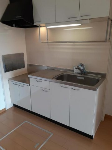 サンライズヒルズのキッチン|コンパクトなキッチンで掃除もラクラク