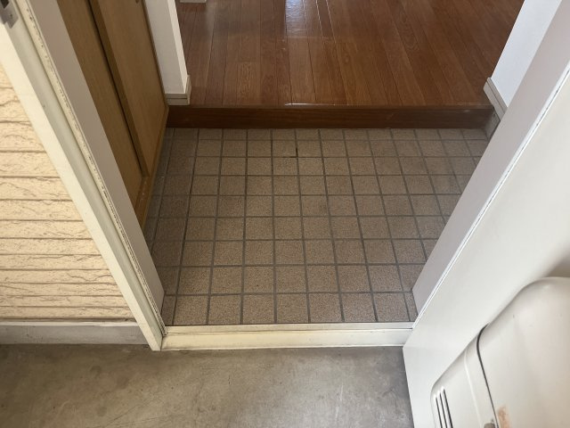 サンローヤルの玄関