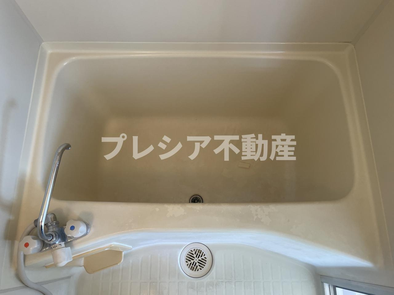 ドムール甲子園の浴室