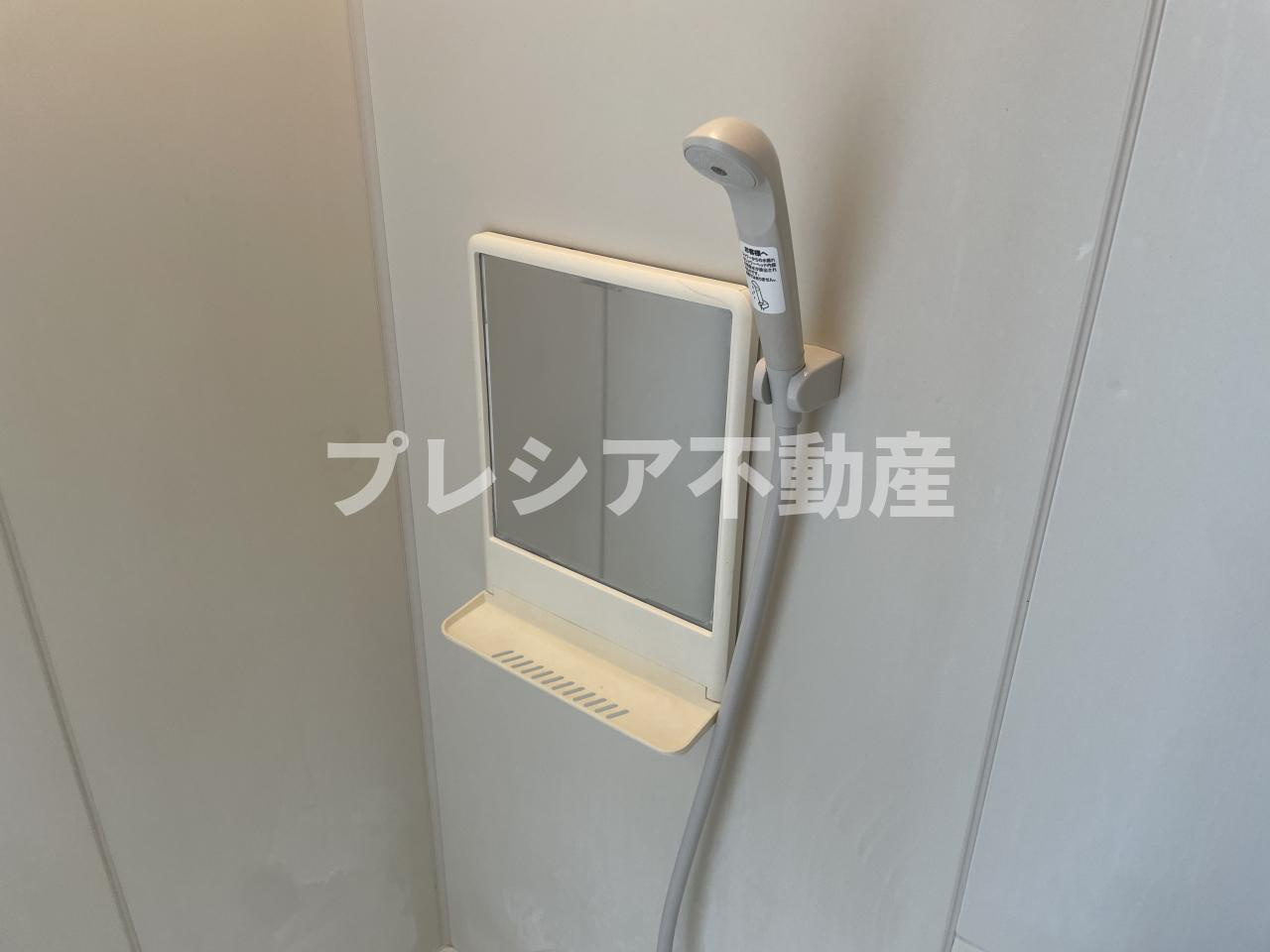 ドムール甲子園の浴室