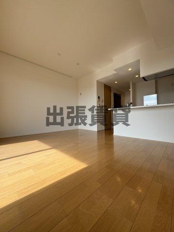 仲介手数料0円！！ロイヤルパークスERささしまの洋室