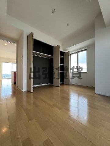 仲介手数料0円！！ロイヤルパークスERささしまの洋室