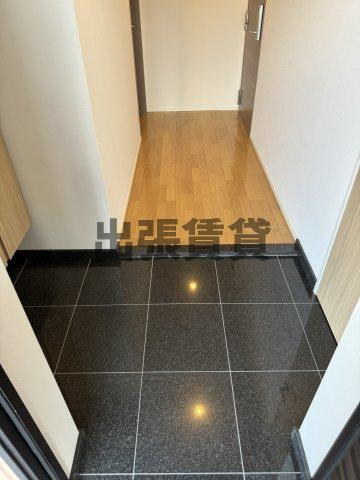 仲介手数料0円！！ロイヤルパークスERささしまの玄関