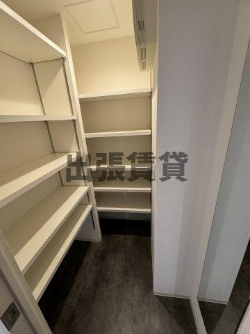 仲介手数料0円！！ロイヤルパークスERささしまの収納