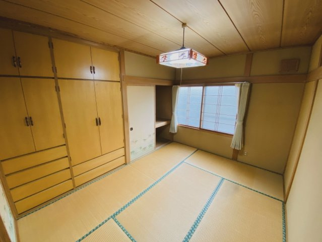 上川町花園戸建の和室