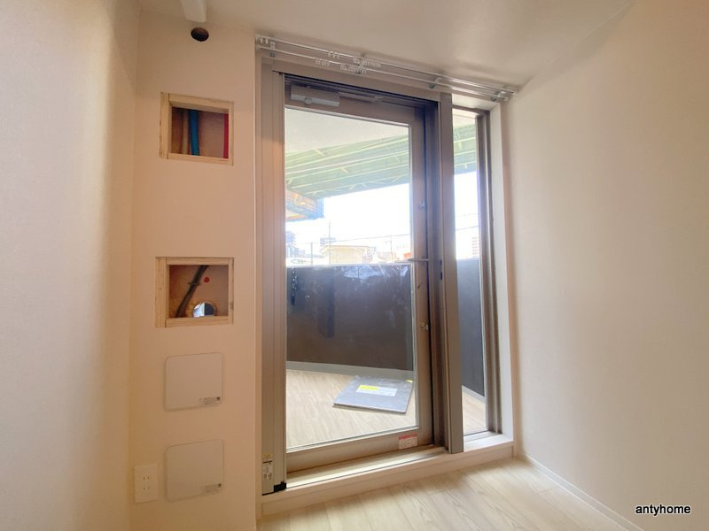 エスリードレジデンス大阪福島サウスフラッツ　仲介手数料無料のバルコニー