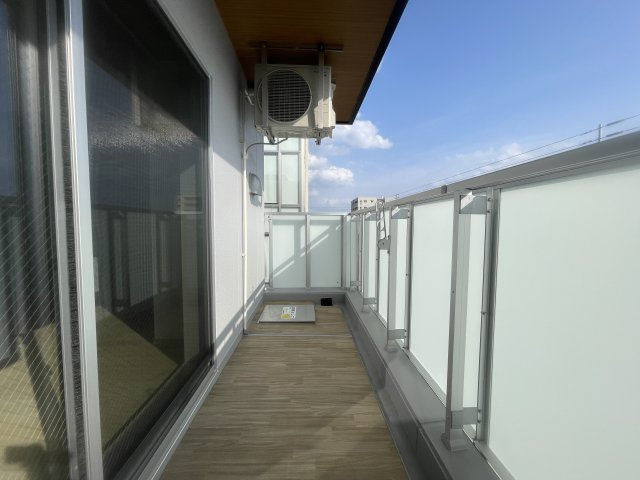 ＫＳ駅前ビルのバルコニー