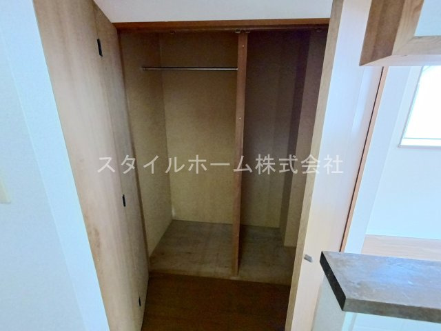 ウイングコート東小田原Bの収納|別部屋写真です。