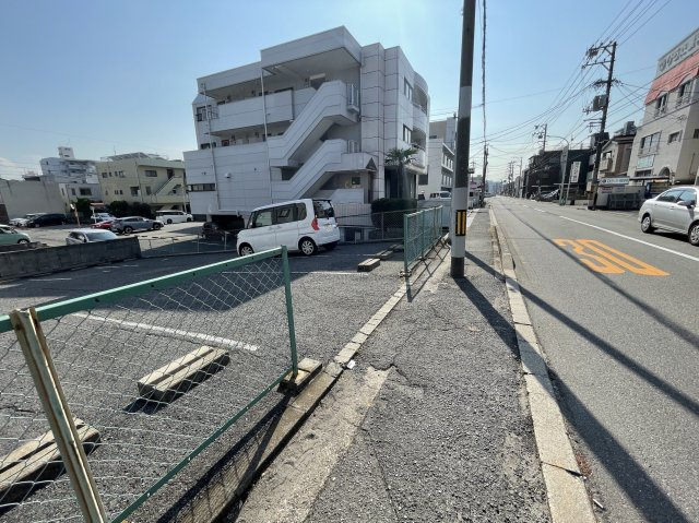 【前面道路含む現地写真】 | 人気の宇品御幸2丁目エリア　建築条件ナシ！