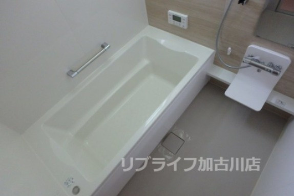 パストラル小野の浴室