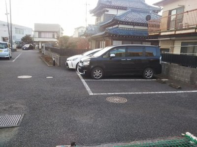 【駐車場】 | S　M　E