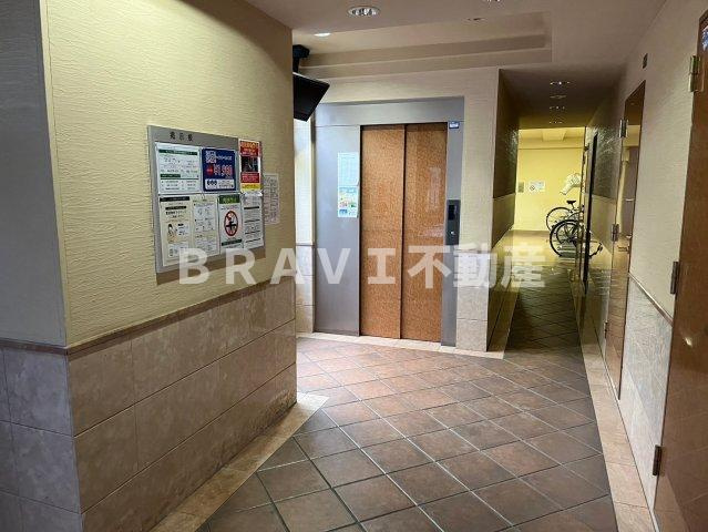 クリザンテーメ大手前　BRAVI不動産のロビー|【クリザンテーメ大手前】