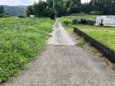 【前面道路含む現地写真】 | 姶良郡湧水町田尾原 土地