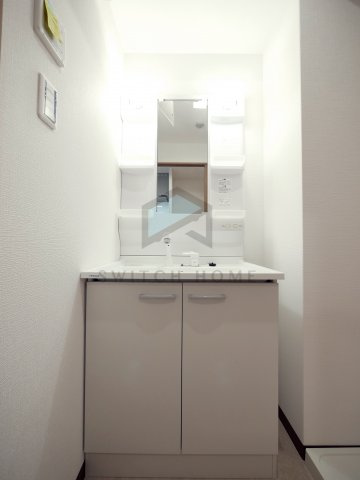 【独立洗面台】 | レクラン今里 | 独立洗面台で身支度をすべて済ませてしまいましょう