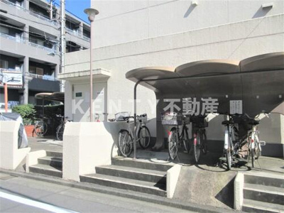 【エントランス】 | マンション目黒不動前 | 清潔なエントランスです