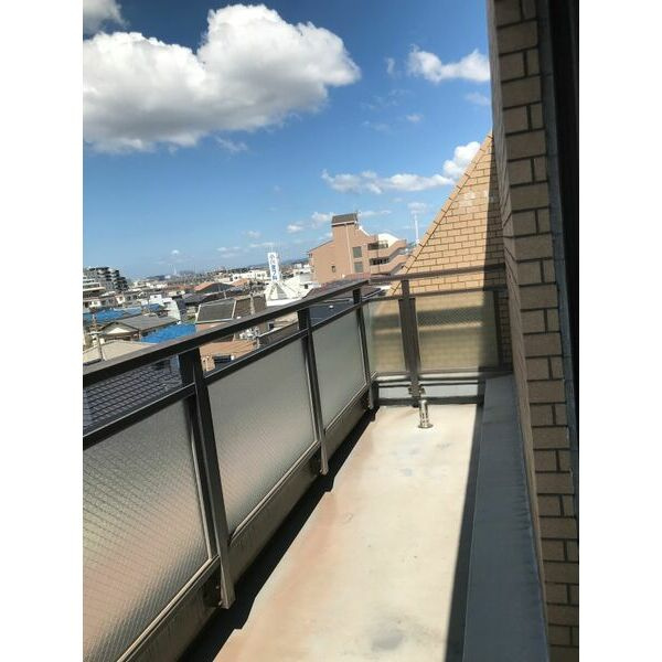 ダイアパレス東加古川のバルコニー