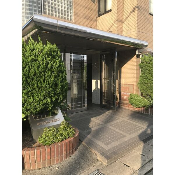 ダイアパレス東加古川のエントランス