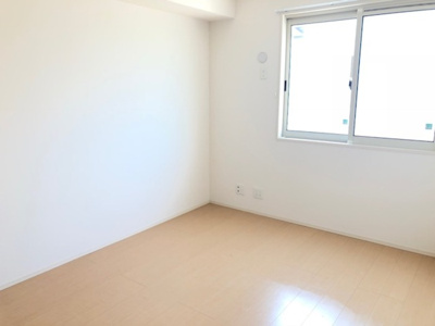 【洋室】 | フレ ブランシュ