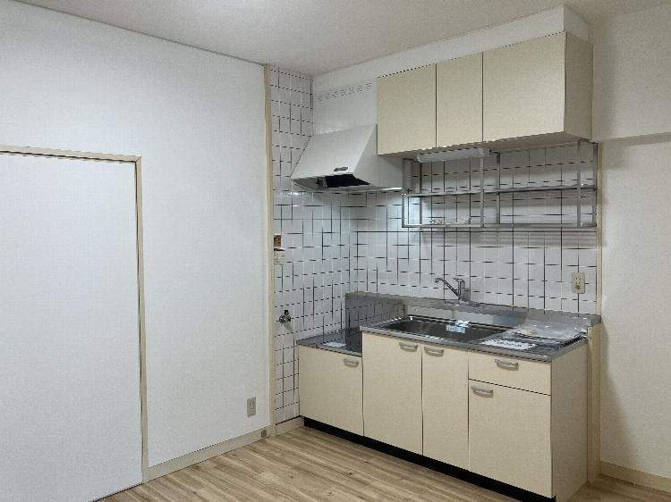 第３山崎マンションのキッチン|物件の画像4