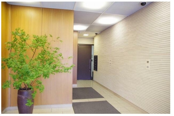 烏丸通大坂町事務所のロビー