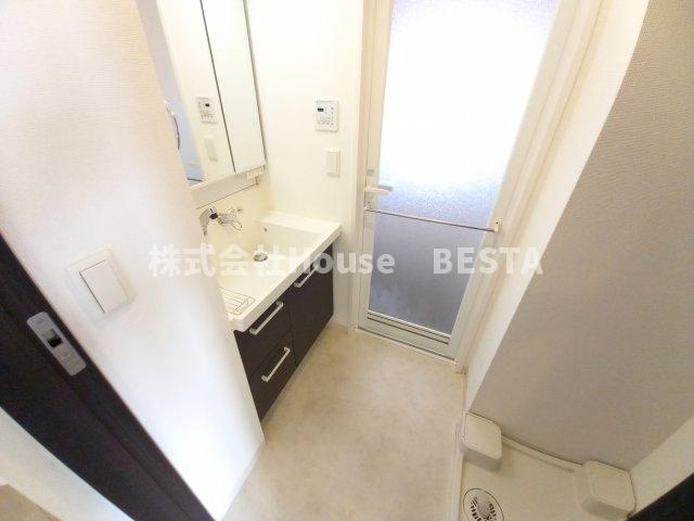 エステムコート神戸ハーバーランド前Ⅴアクアの洗面所