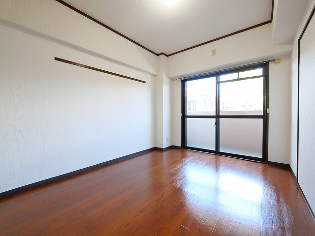 レストパレスの洋室