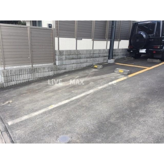 【駐車場】コンフォリア学芸大学