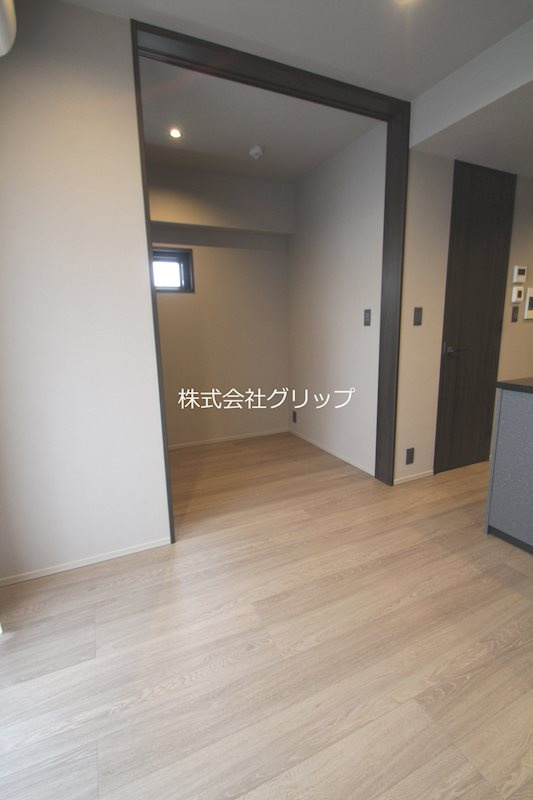 ベルジェンド横濱伊勢佐木アティックス・アベニューの居間・リビング