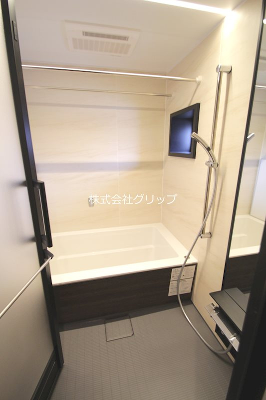 ベルジェンド横濱伊勢佐木アティックス・アベニューの浴室