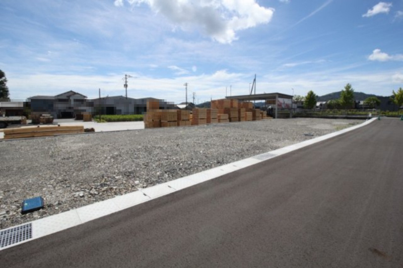 土佐市高岡町丙　7号地　建築条件なし　売土地（全9区画）
