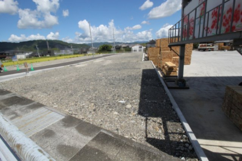 土佐市高岡町丙　8号地　建築条件なし　売土地（全9区画）の外観|全体　（東側）