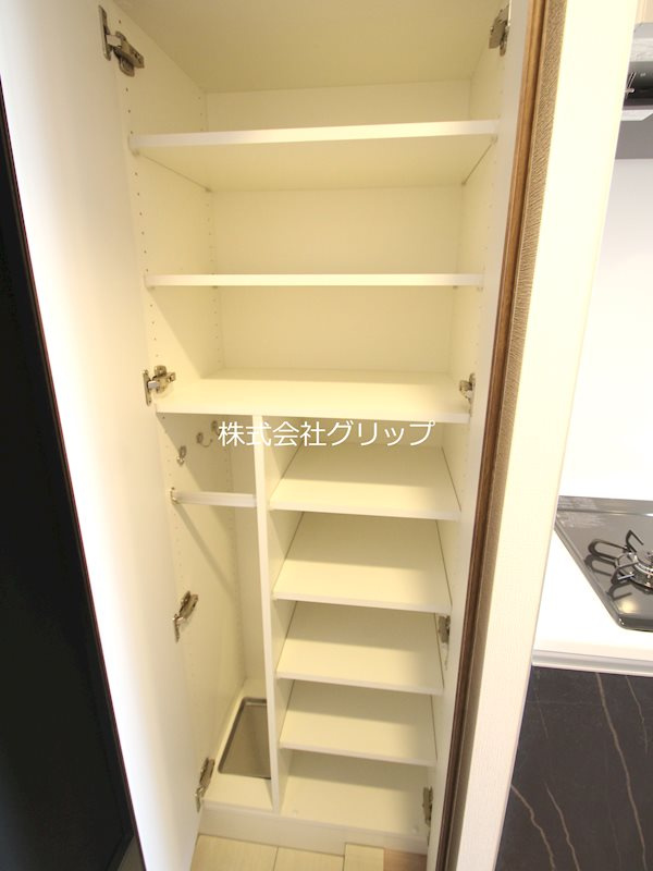AZEST関内の収納