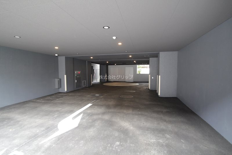 City Lux Tobeの駐車場