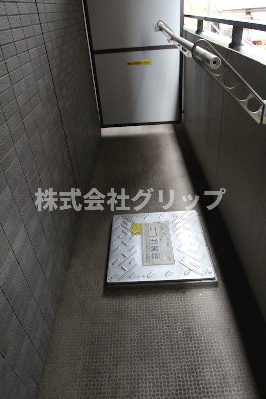 ガラ・シティ横浜西口のバルコニー