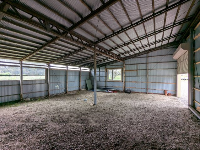 新釧路町14-4貸倉庫のロビー