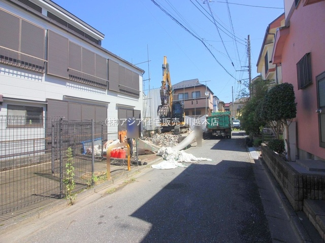月々９万円台～　新築戸建　川越市砂新田第8期の外観|造成中　◇接道　南東側 約4.1ｍ公道