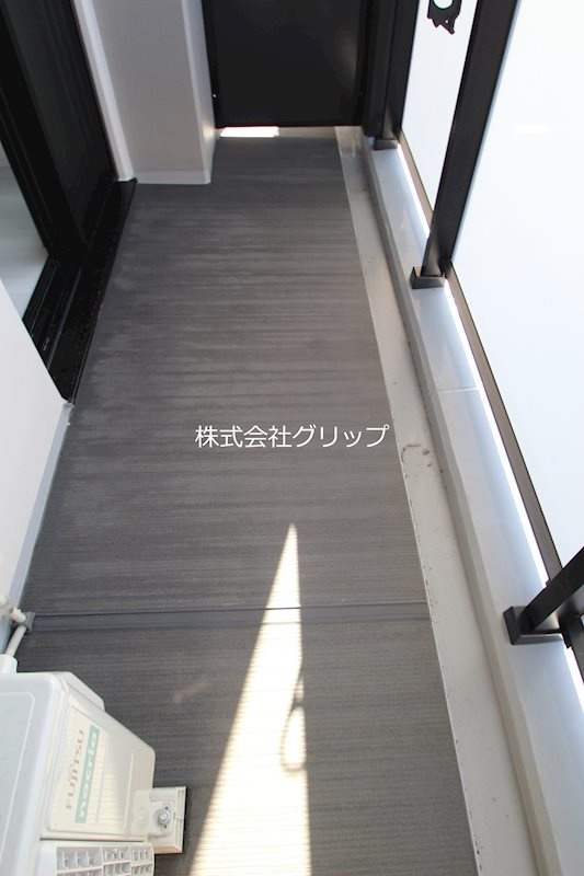 グランカーサ横濱石川町のバルコニー