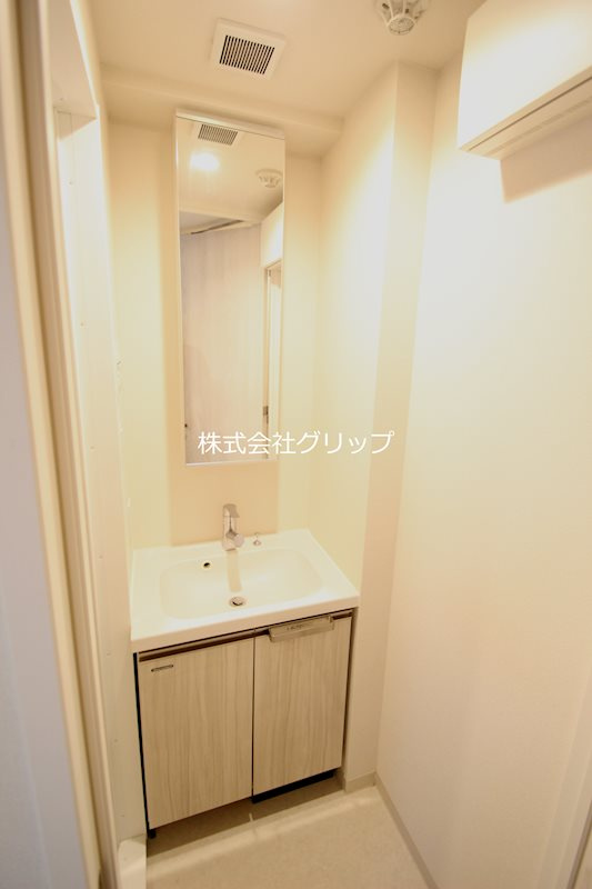 RELUXIA横濱南の独立洗面台
