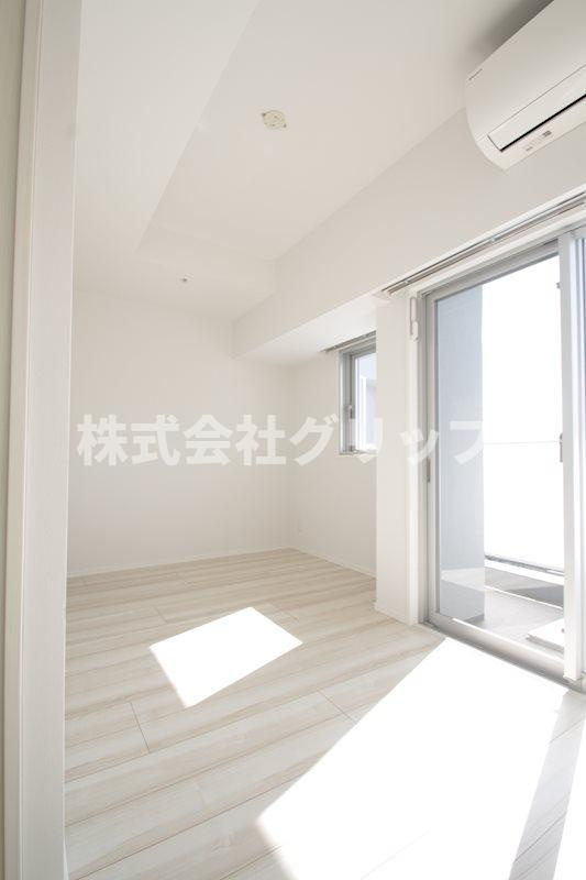 リヴシティ横濱新川町弐番館の洋室