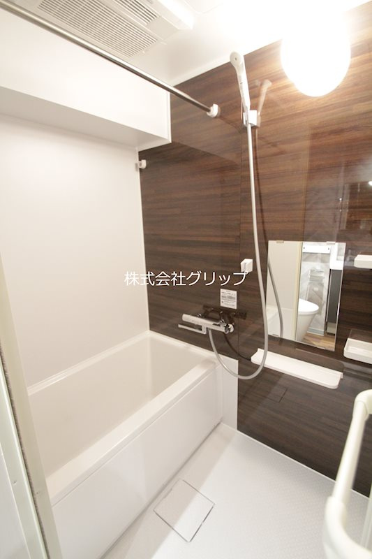 ライオンズマンション伊勢佐木長者町第二の浴室