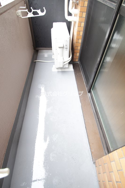 ライオンズマンション伊勢佐木長者町第二のバルコニー